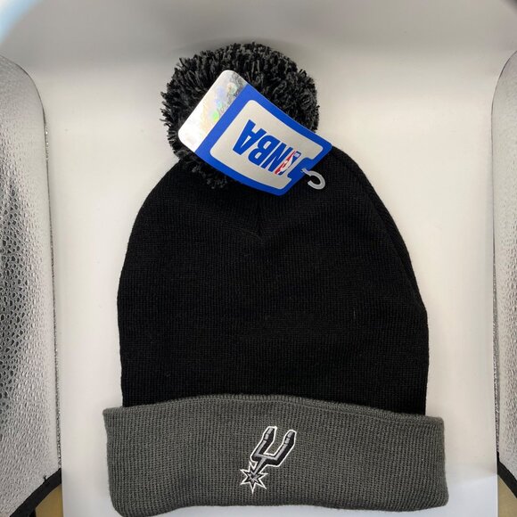 San Antonio Spurs Logo NBA Pom Beanie Black Grey Knit one size - Picture 3 of 8